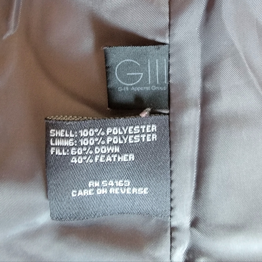 Kenneth Cole REACTION Women's Gray Puffer Down Jacket. Size L - Picture 3 of 6